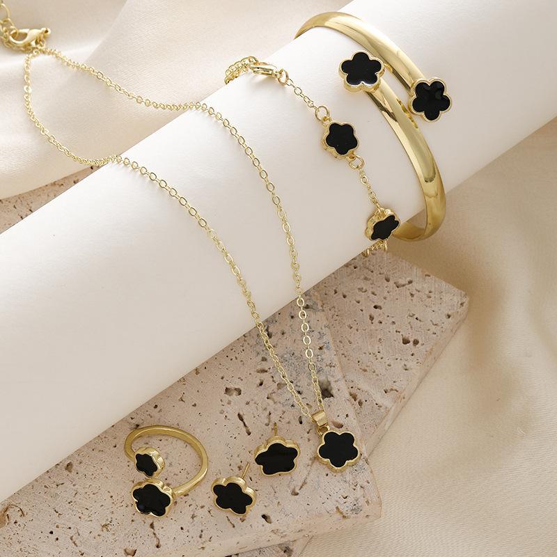 Gold Plated Necklace And Bracelet Set