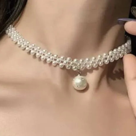 White Pearl Choker With Earrings